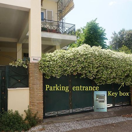 Apartament Independent Entrance Apt - 130M2 - Garden - Private Parking Ateny Zewnętrze zdjęcie